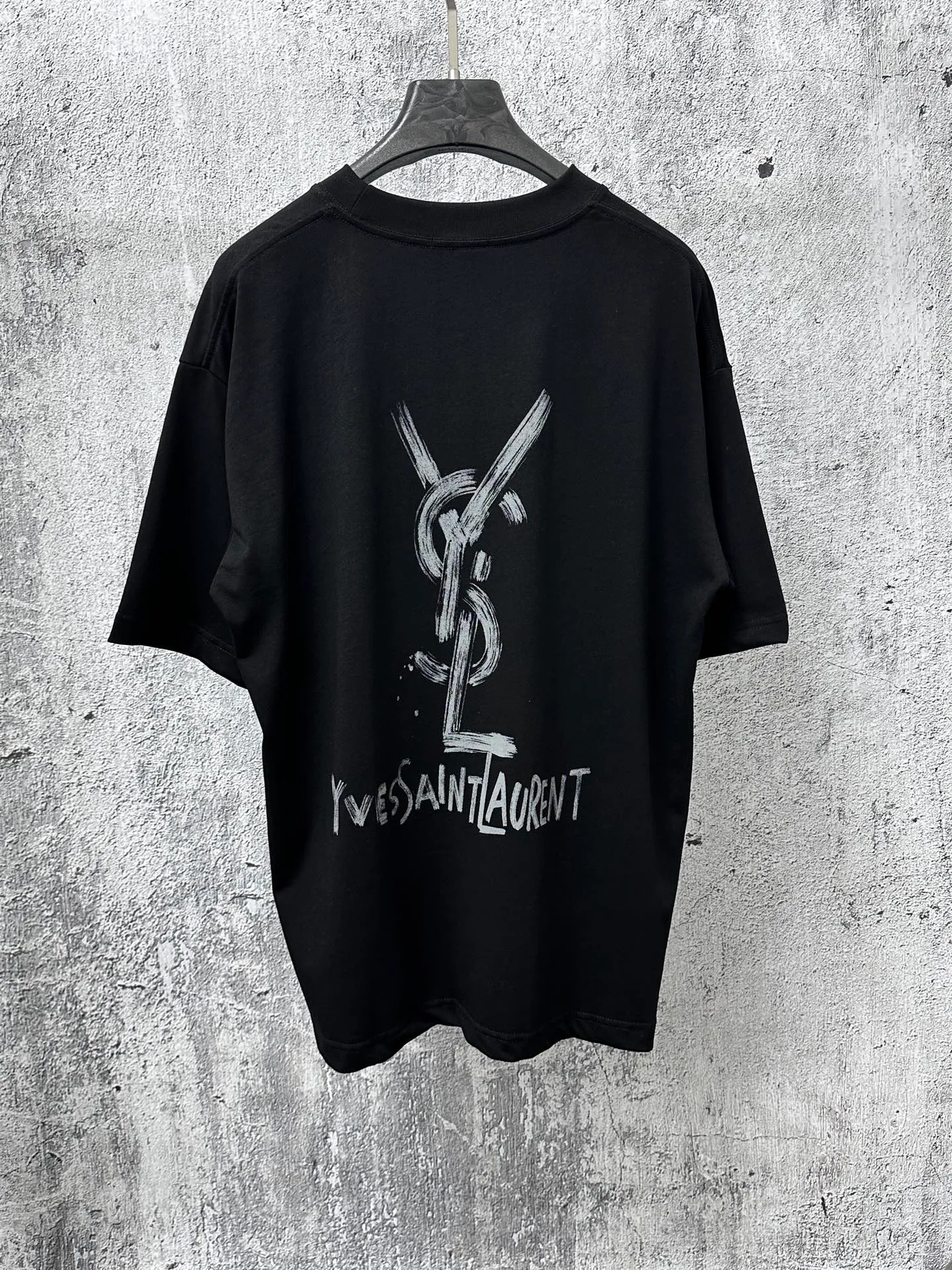 ￼ P85 【YSL】 Classiclogo t Classic 280 ! ， ，os ， ， Same Style。 ：Black，White Size：XS-L